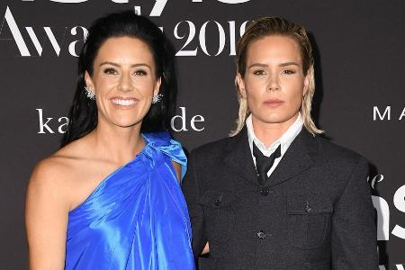 Jetzt sind sie ein Ehepaar: Ali Krieger (l.) und Asyhlyn Harris Jetzt sind sie ein Ehepaar: Ali Krieger (l.) und Asyhlyn Harris