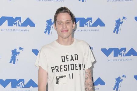 Pete Davidson verlangt viel von seinen Fans Pete Davidson verlangt viel von seinen Fans