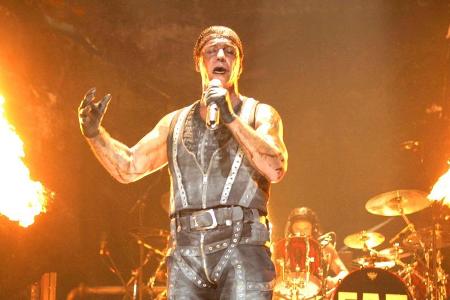 Rammstein sorgten im Jahr 2019 für Skandale und Erfolge Rammstein sorgten im Jahr 2019 für Skandale und Erfolge
