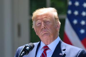 Trump aus Weihnachtsfilm geschnitten: So reagiert der Präsident