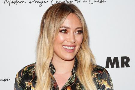 Hilary Duff teilt ihre Hochzeitsfotos öffentlich Hilary Duff teilt ihre Hochzeitsfotos öffentlich
