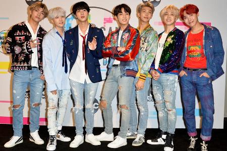 Die K-Pop-Boygroup BTS hat schon mehrere Rekorde gebrochen Die K-Pop-Boygroup BTS hat schon mehrere Rekorde gebrochen