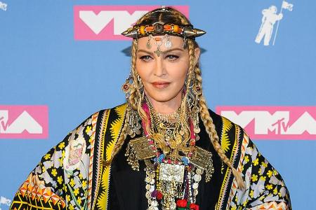 Madonna schockiert gerne: Anlässlich des Jahrestags von Madonna schockiert gerne: Anlässlich des Jahrestags von