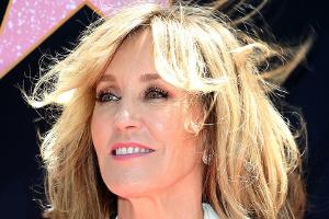 Bestechungsskandal in den USA: Felicity Huffman ist auf Kaution frei