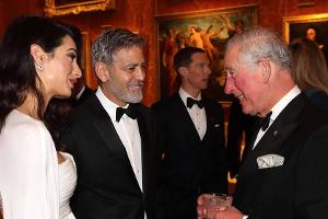 Amal und George Clooney: Glücklicher Auftritt bei Prinz Charles