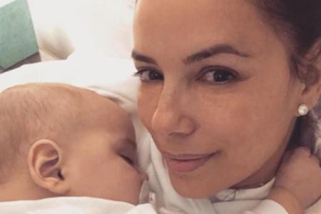 Kuschelzeit bei Eva Longoria und Sohnemann Santiago Kuschelzeit bei Eva Longoria und Sohnemann Santiago