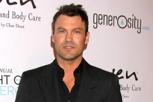 Brian Austin Green stößt mit "90210"-Kollegen auf Luke Perry an