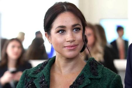 Herzogin Meghan erwartet im Frühjahr 2019 ihr erstes Kind mit Ehemann Prinz Harry Herzogin Meghan erwartet im Frühjahr 2019 ihr erstes Kind mit Ehemann Prinz Harry