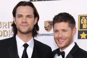 Sie spielen in "Supernatural" seit Staffel eins die Brüder Sam und Dan Winchester: Jared Padalecki (l.) und Jensen Ackles