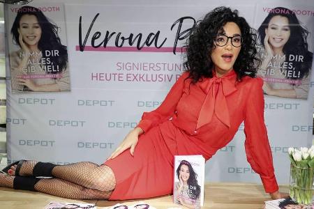 Verona Pooth mit ungewöhnlich wilder Frisur in München Verona Pooth mit ungewöhnlich wilder Frisur in München