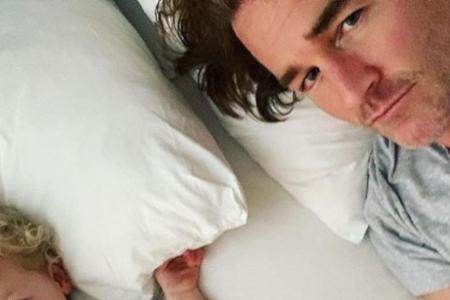 James Van Der Beek genießt die Zeit mit seinen Kindern, hier mit Töchterchen Emilia James Van Der Beek genießt die Zeit mit seinen Kindern, hier mit Töchterchen Emilia