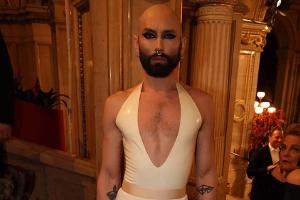 Conchita mit Glatze und Designerrobe beim Wiener Opernball