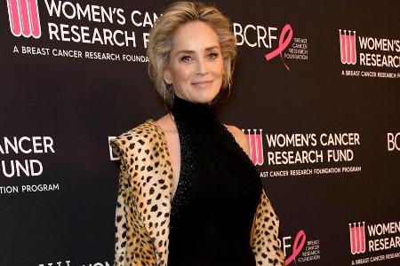 Sharon Stone bei einer Gala in Beverly Hills Sharon Stone bei einer Gala in Beverly Hills