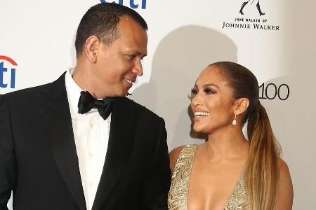 Alex Rodriguez und Jennifer Lopez fühlen sich geehrt Alex Rodriguez und Jennifer Lopez fühlen sich geehrt