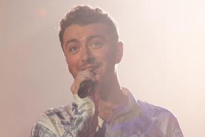 Sam Smith: Denkt er wirklich über eine Geschlechtsumwandlung nach?