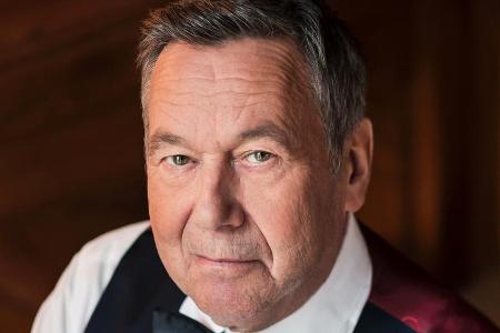 Auch mit 66 Jahren ist Roland Kaiser noch lange nicht müde Auch mit 66 Jahren ist Roland Kaiser noch lange nicht müde