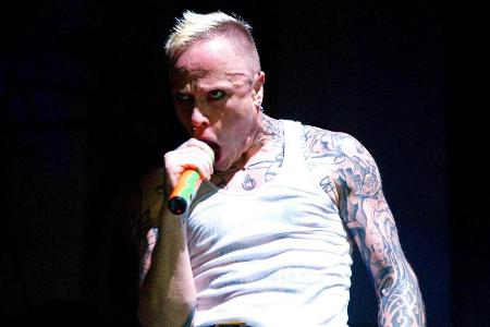Keith Flint bei einem Auftritt mit The Prodigy Keith Flint bei einem Auftritt mit The Prodigy