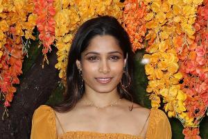 Freida Pinto bekräftigt Vorwurf: Kosmetikfirma hellte ihre Haut auf