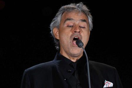 Hält nicht allzuviel davon, dass sein Sohn auch Profi-Sänger werden will: Andrea Bocelli Hält nicht allzuviel davon, dass sein Sohn auch Profi-Sänger werden will: Andrea Bocelli