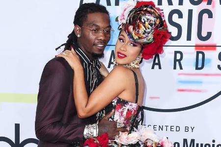 Scheinen sich endgültig wieder versöhnt zu haben: Offset und Cardi B Scheinen sich endgültig wieder versöhnt zu haben: Offset und Cardi B