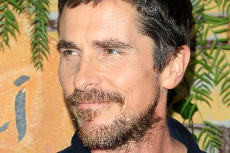 Christian Bale hat nach seiner letzten Rolle wieder extrem abgenommen Christian Bale hat nach seiner letzten Rolle wieder extrem abgenommen