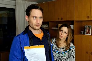 "Verliebt in Valerie": Florian (Sebastian Zimmler) möchte Valerie (Mina Tander) helfen