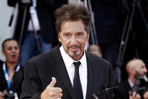 Auch Al Pacino reizt der Gang ins Serienfach