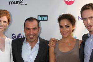 Die Anfänge von "Suits": Sarah Rafferty, Rick Hoffman, Meghan Markle und Patrick J. Adams bei einem Termin in Los Angeles