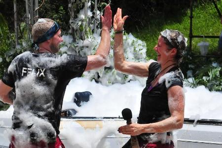 Sandra Kiriasis und Felix van Deventer absolvierten an Tag 14 die Dschungelprüfung Sandra Kiriasis und Felix van Deventer absolvierten an Tag 14 die Dschungelprüfung