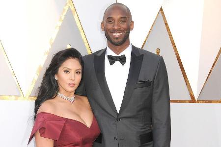 Haben Grund zur Freude: Kobe Bryant und seine Frau Haben Grund zur Freude: Kobe Bryant und seine Frau