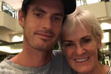 Tennisprofi Andy Murray genießt die Zeit mit seiner Mama Tennisprofi Andy Murray genießt die Zeit mit seiner Mama
