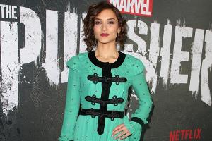 Amber Rose Revah verzaubert in Mintgrün