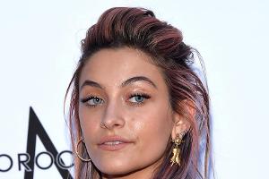 Paris Jackson stellt klar: "Ich bin glücklich und gesund"