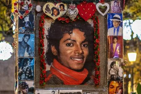 Das Michael-Jackson-Denkmal in München Das Michael-Jackson-Denkmal in München