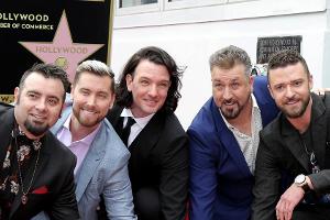 'NSYNC treten mit Ariana Grande beim Coachella-Festival auf