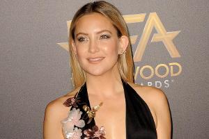 Zum 40. Geburtstag: Kate Hudson will "nur ein paar Martinis"