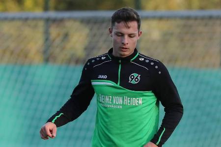 Tritt Luca Beckenbauer in die Fußstapfen seines Großvaters? Tritt Luca Beckenbauer in die Fußstapfen seines Großvaters?