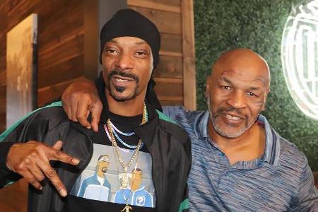 Verstehen sich offenbar blendend: Snoop Dogg und Mike Tyson Verstehen sich offenbar blendend: Snoop Dogg und Mike Tyson
