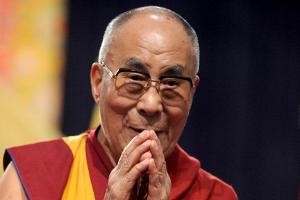 Wegen Infektion: Dalai Lama ins Krankenhaus eingeliefert