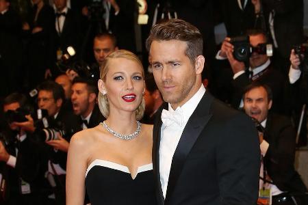 Die Met Gala 2019 findet mit Blake Lively und Ryan Reynolds statt Die Met Gala 2019 findet mit Blake Lively und Ryan Reynolds statt