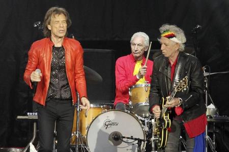 Mick Jagger, Charlie Watts und Keith Richards (v.l.n.r.) von den Rolling Stones im vergangenen Jahr im Berliner Olympiastadion Mick Jagger, Charlie Watts und Keith Richards (v.l.n.r.) von den Rolling Stones im vergangenen Jahr im Berliner Olympiastadion