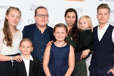 Angelo Kelly & Family bei der Verleihung der Goldenen Henne 2018 Angelo Kelly & Family bei der Verleihung der Goldenen Henne 2018