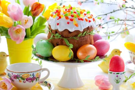Zu Ostern darf eine Torte natürlich nicht fehlen Zu Ostern darf eine Torte natürlich nicht fehlen