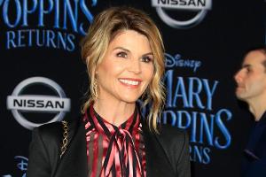 Lori Loughlin wird nun auch der Geldwäsche beschuldigt
