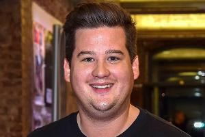 Comedian Chris Tall bekommt eigene Show auf Amazon Prime