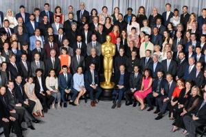 Goldiges Klassenfoto: Alle Oscar-Nominierten auf einem Bild