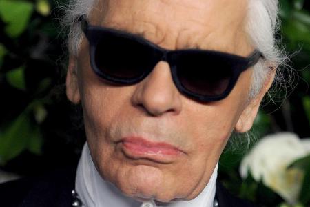 Karl Lagerfeld ist im Alter von 85 Jahren gestorben Karl Lagerfeld ist im Alter von 85 Jahren gestorben