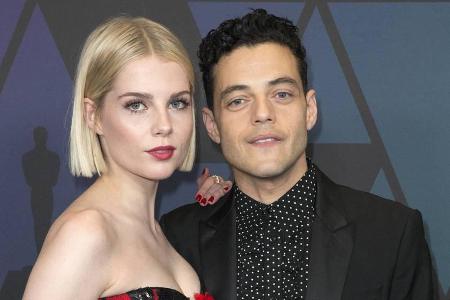 Rami Malek und Lucy Boynton lernten sich am Set von Rami Malek und Lucy Boynton lernten sich am Set von