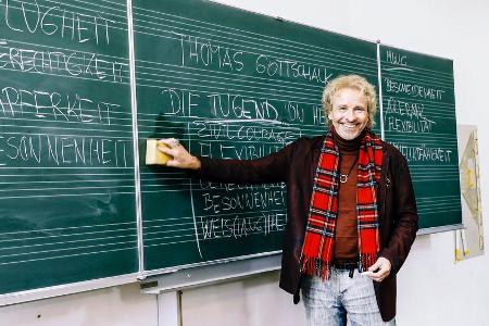 Thomas Gottschalk übernimmt den Unterricht an einem Bayreuther Gymnasium Thomas Gottschalk übernimmt den Unterricht an einem Bayreuther Gymnasium