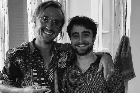 Reunion in Schwarz-Weiß: Tom Felton (l.) und Daniel Radcliffe Reunion in Schwarz-Weiß: Tom Felton (l.) und Daniel Radcliffe